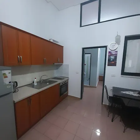 Mucaj House Apartman *
