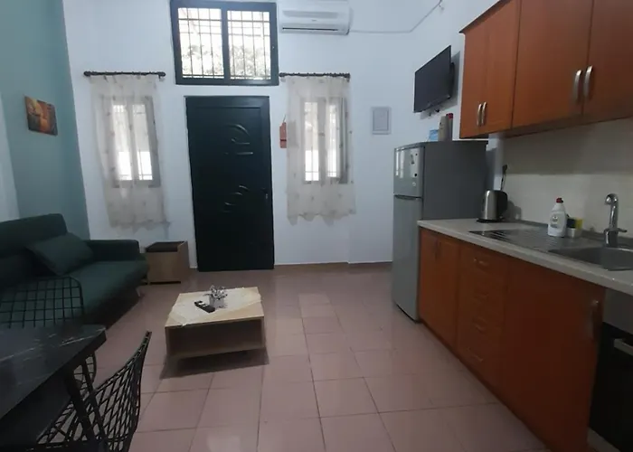Mucaj House *
