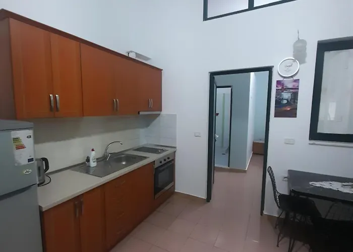 Mucaj House * Vlorë