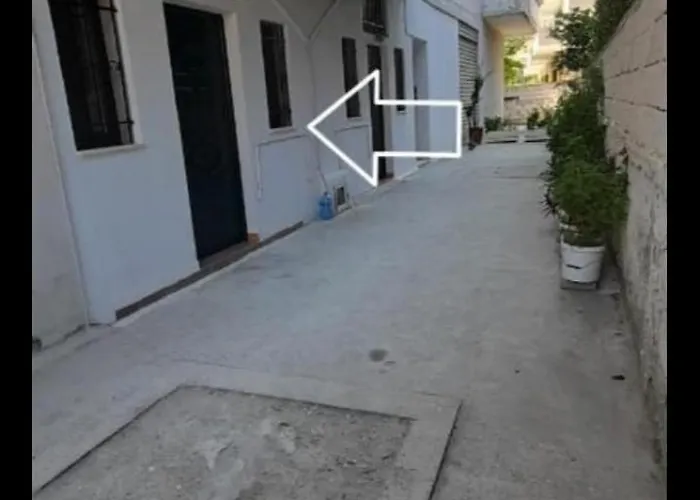 Mucaj House * Vlorë